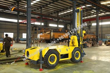 Four Wheel Mounted Dust Collector Raise Boring Machine , 100m Underground Dth Drill Rig